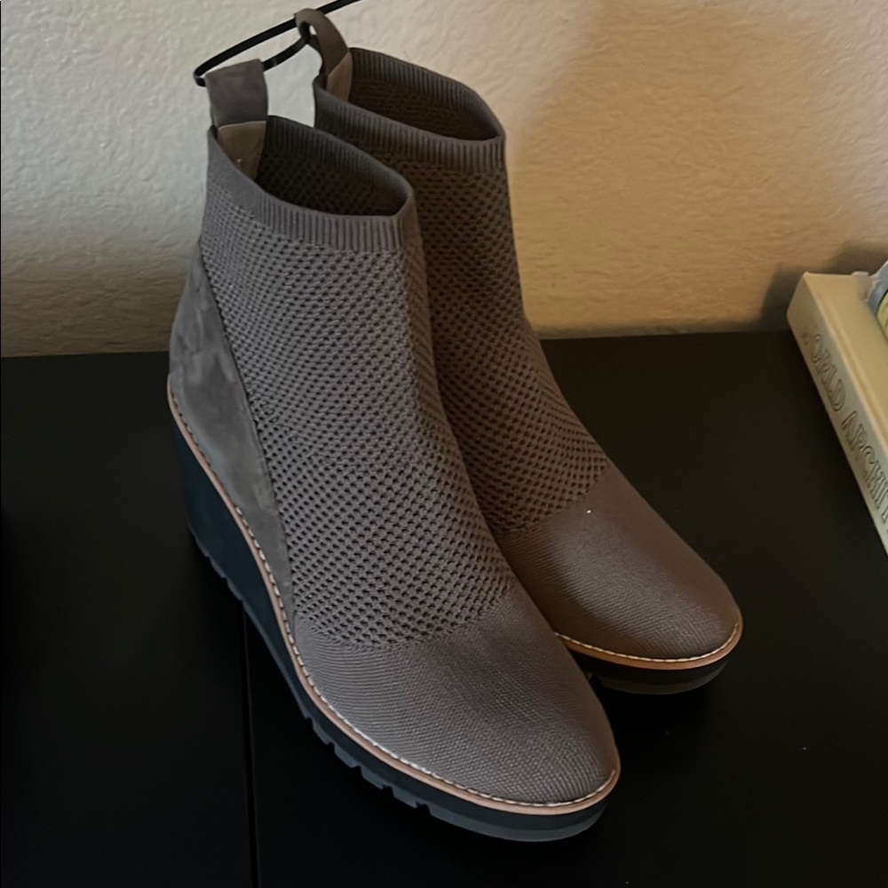 Eileen Fisher Booties